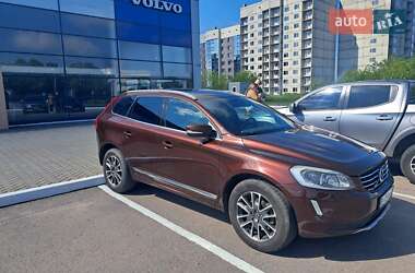 Внедорожник / Кроссовер Volvo XC60 2013 в 