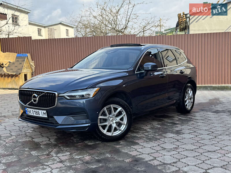Внедорожник / Кроссовер Volvo XC60 2017 в Ровно