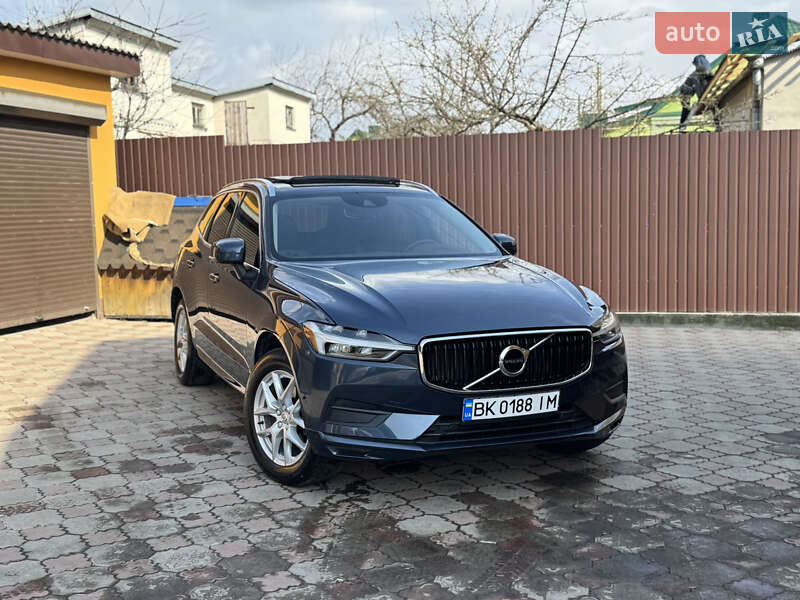 Внедорожник / Кроссовер Volvo XC60 2017 в Ровно