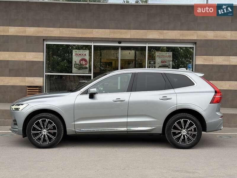 Внедорожник / Кроссовер Volvo XC60 2018 в Тернополе