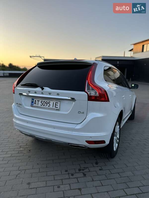 Позашляховик / Кросовер Volvo XC60 2015 в Городенці