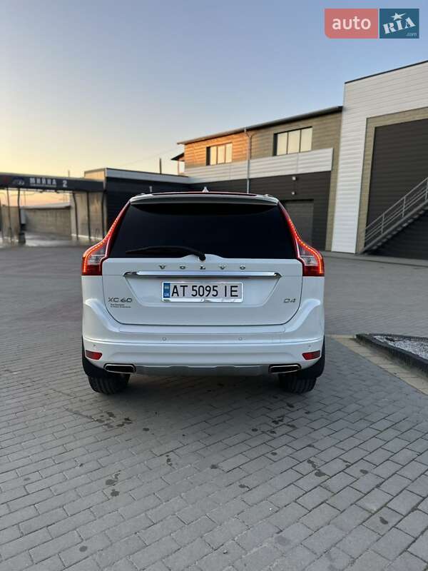 Позашляховик / Кросовер Volvo XC60 2015 в Городенці