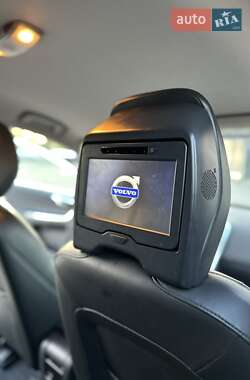 Позашляховик / Кросовер Volvo XC60 2015 в 