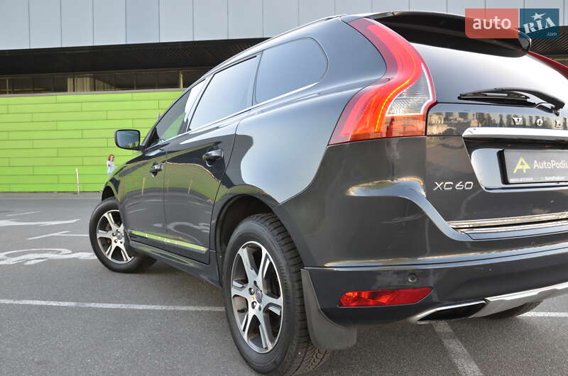 Внедорожник / Кроссовер Volvo XC60 2014 в Киеве
