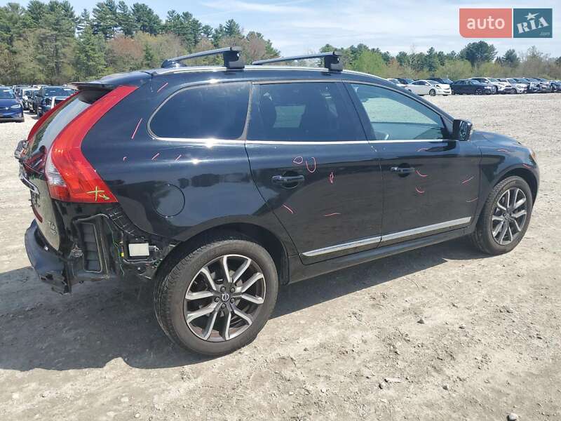 Позашляховик / Кросовер Volvo XC60 2017 в Львові