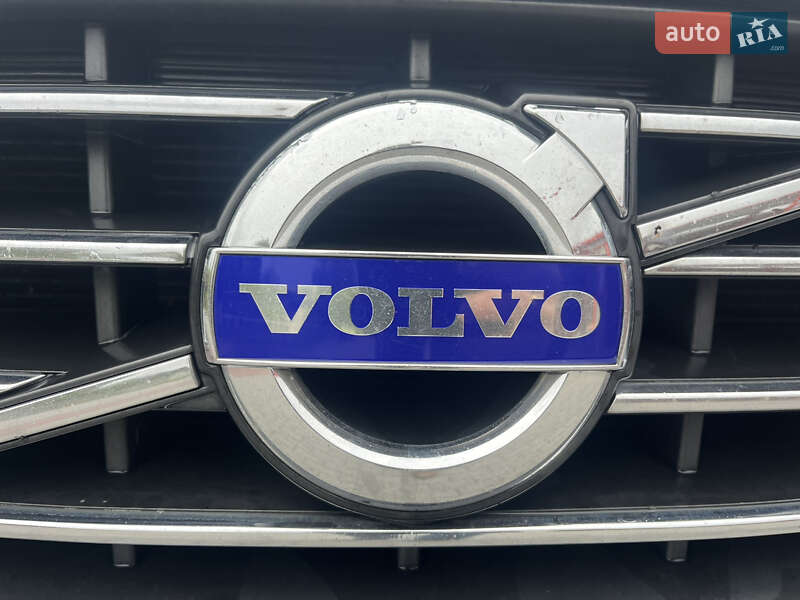Внедорожник / Кроссовер Volvo XC60 2013 в Львове