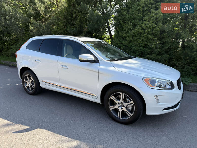 Позашляховик / Кросовер Volvo XC60 2014 в Рівному