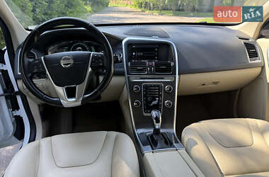 Внедорожник / Кроссовер Volvo XC60 2014 в 