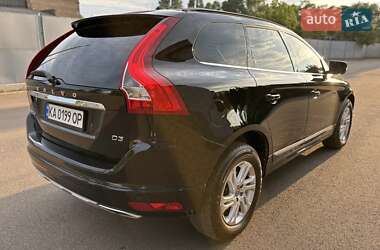 Внедорожник / Кроссовер Volvo XC60 2016 в 