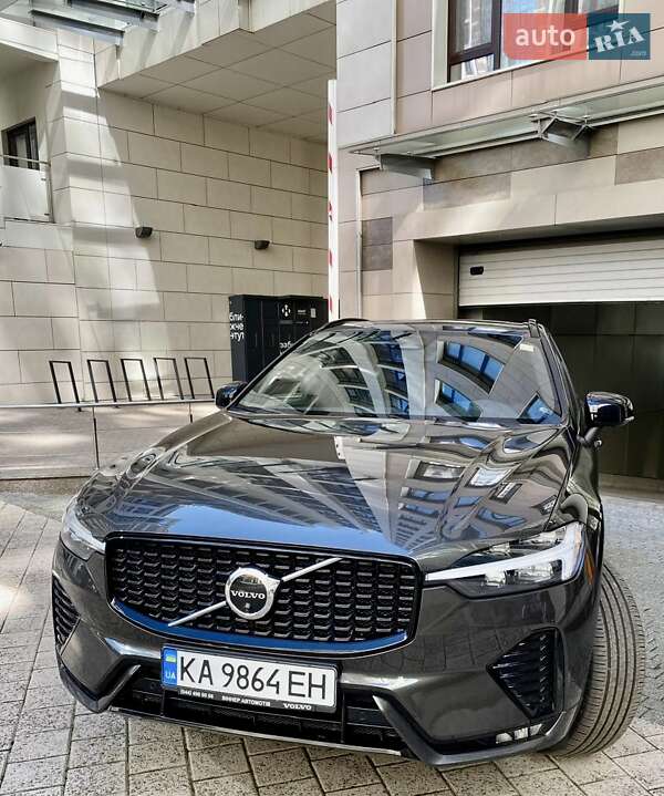 Volvo XC60 2021