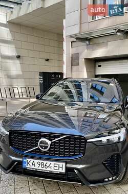 Внедорожник / Кроссовер Volvo XC60 2021 в 