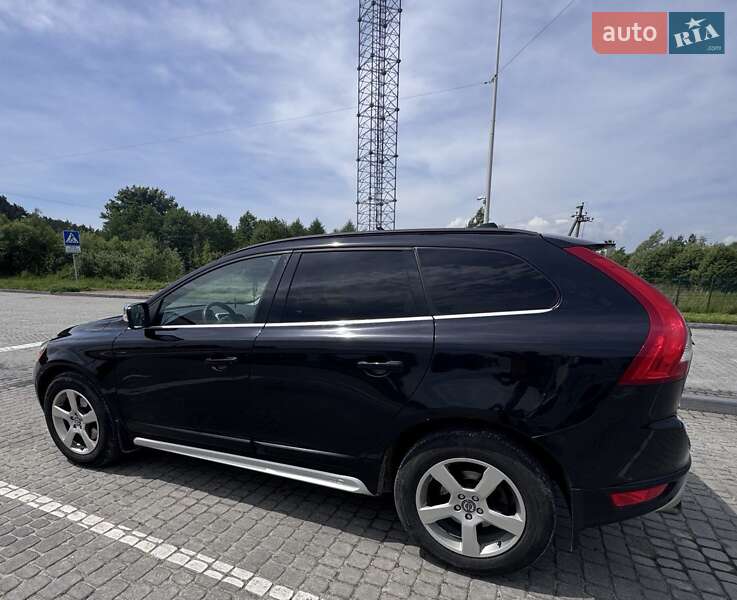 Внедорожник / Кроссовер Volvo XC60 2010 в Львове