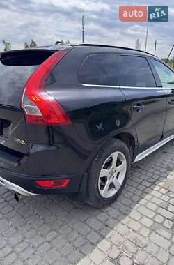 Внедорожник / Кроссовер Volvo XC60 2010 в 