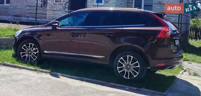 Внедорожник / Кроссовер Volvo XC60 2014 в Хмельницком