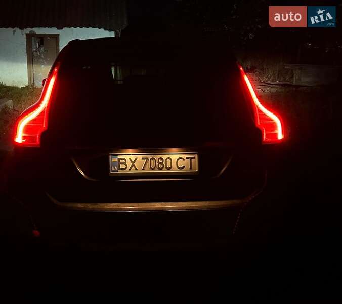 Внедорожник / Кроссовер Volvo XC60 2014 в Хмельницком