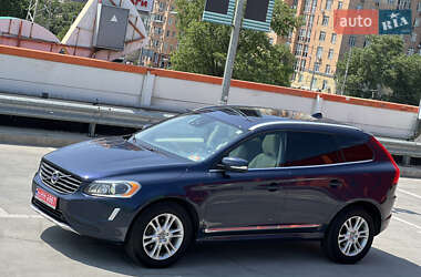 Позашляховик / Кросовер Volvo XC60 2015 в 