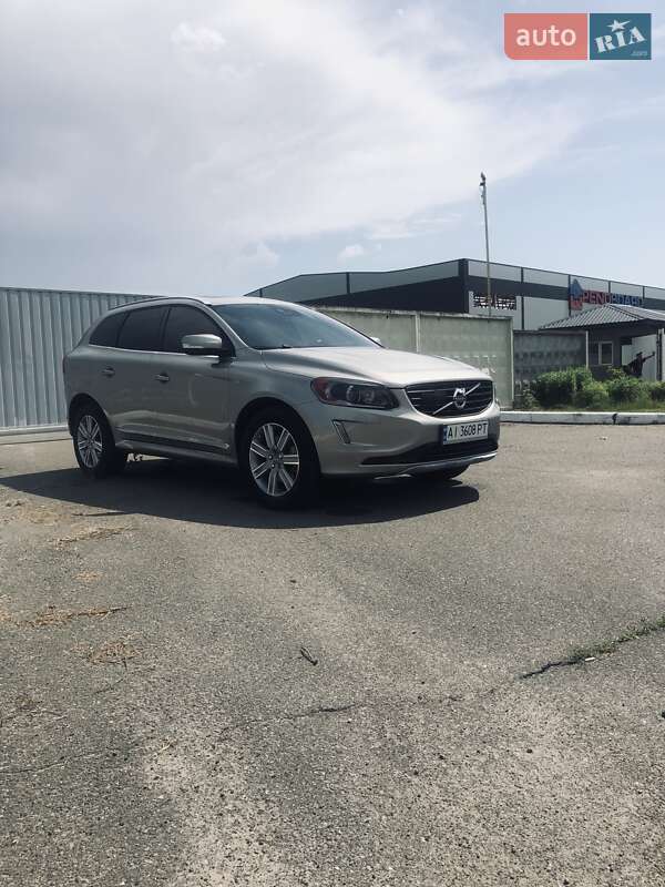 Внедорожник / Кроссовер Volvo XC60 2015 в Броварах