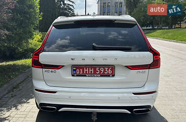 Внедорожник / Кроссовер Volvo XC60 2019 в 