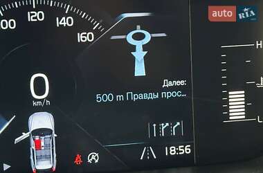 Внедорожник / Кроссовер Volvo XC60 2017 в 