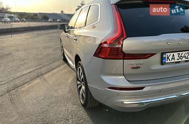 Внедорожник / Кроссовер Volvo XC60 2021 в 