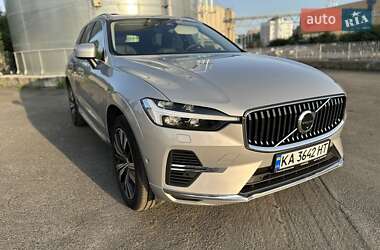 Внедорожник / Кроссовер Volvo XC60 2021 в 