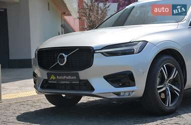 Внедорожник / Кроссовер Volvo XC60 2018 в 