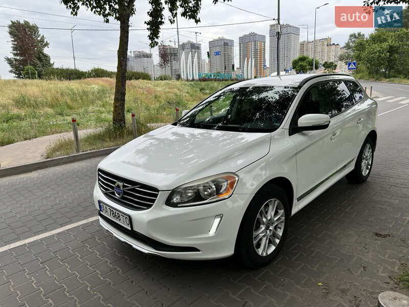 Внедорожник / Кроссовер Volvo XC60 2014 в Киеве