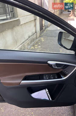 Внедорожник / Кроссовер Volvo XC60 2015 в Одессе