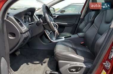 Внедорожник / Кроссовер Volvo XC60 2017 в 