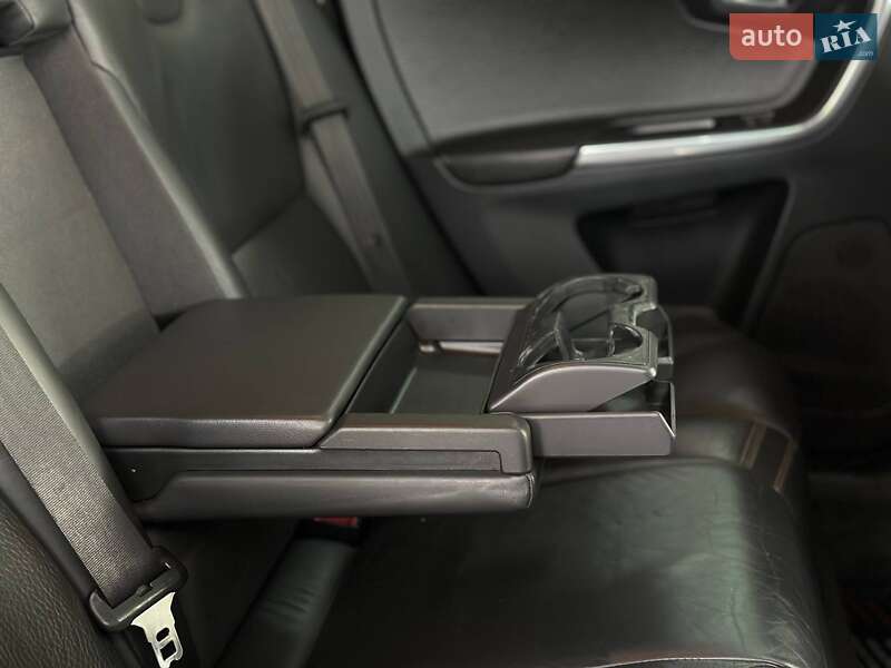 Внедорожник / Кроссовер Volvo XC60 2012 в Киеве