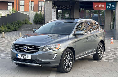 Внедорожник / Кроссовер Volvo XC60 2016 в Ровно