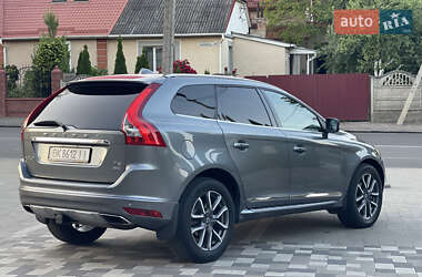 Внедорожник / Кроссовер Volvo XC60 2016 в 