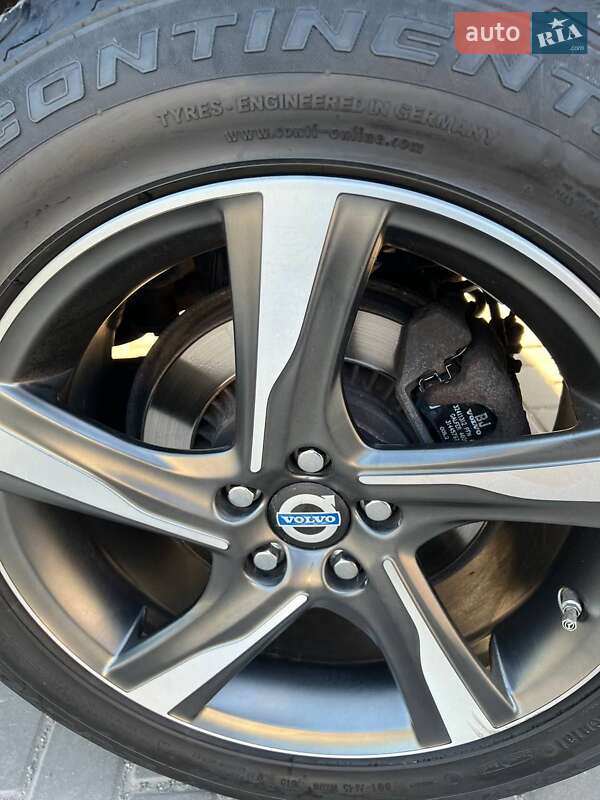 Внедорожник / Кроссовер Volvo XC60 2013 в Ивано-Франковске