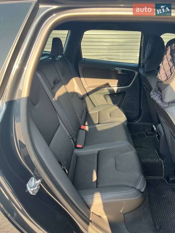 Внедорожник / Кроссовер Volvo XC60 2013 в Ивано-Франковске