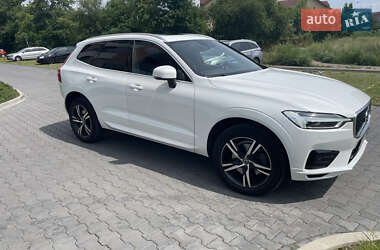 Внедорожник / Кроссовер Volvo XC60 2018 в 