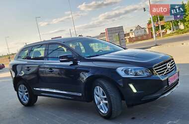 Внедорожник / Кроссовер Volvo XC60 2017 в 