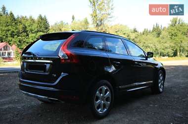 Внедорожник / Кроссовер Volvo XC60 2015 в 