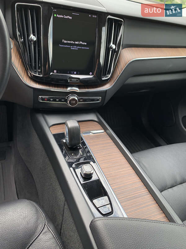 Позашляховик / Кросовер Volvo XC60 2021 в Броварах