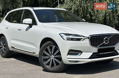 Внедорожник / Кроссовер Volvo XC60 2020 в 