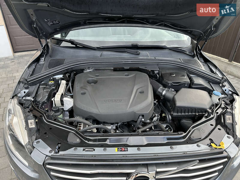 Внедорожник / Кроссовер Volvo XC60 2016 в Ивано-Франковске