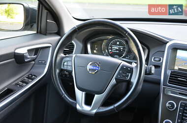 Внедорожник / Кроссовер Volvo XC60 2014 в 