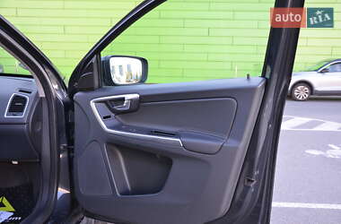Внедорожник / Кроссовер Volvo XC60 2014 в 