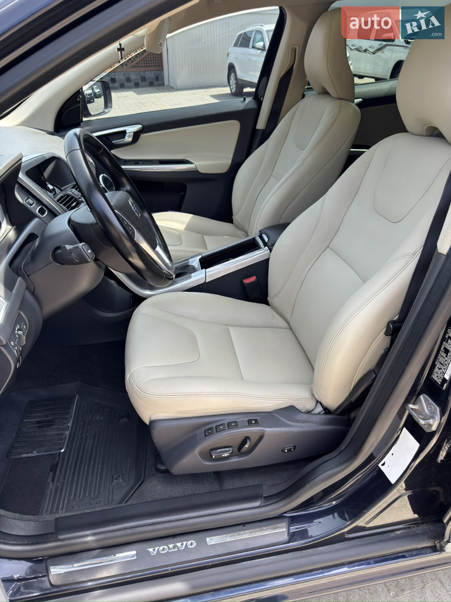 2015 Volvo XC60 - мініатюра 7