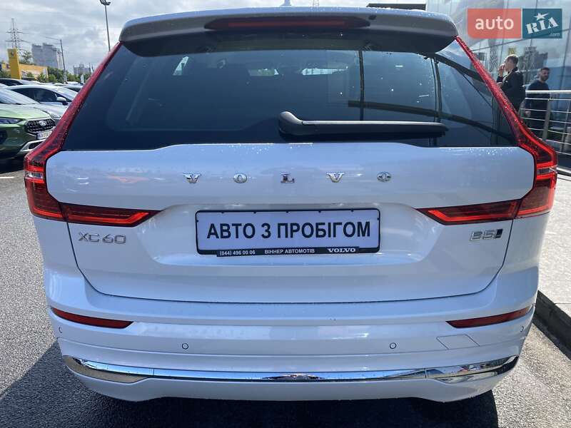 Внедорожник / Кроссовер Volvo XC60 2023 в Киеве