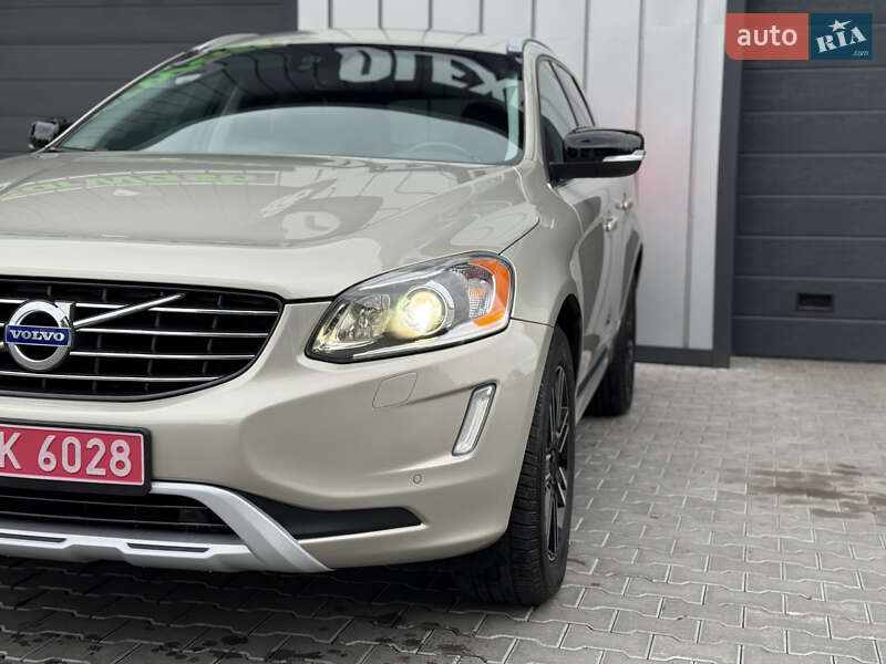 Внедорожник / Кроссовер Volvo XC60 2016 в Владимире