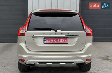 Внедорожник / Кроссовер Volvo XC60 2016 в 