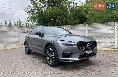 Внедорожник / Кроссовер Volvo XC60 2021 в 