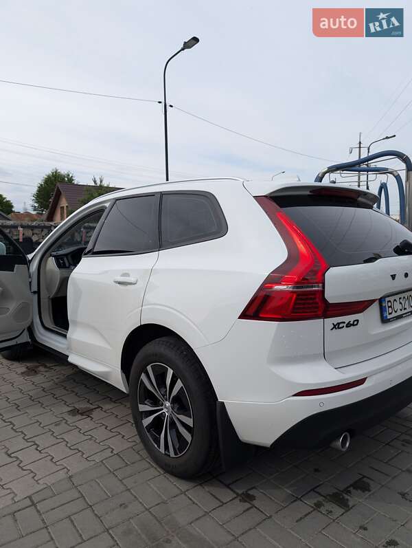 Внедорожник / Кроссовер Volvo XC60 2017 в Ивано-Франковске