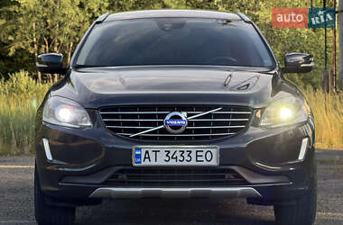Внедорожник / Кроссовер Volvo XC60 2016 в 