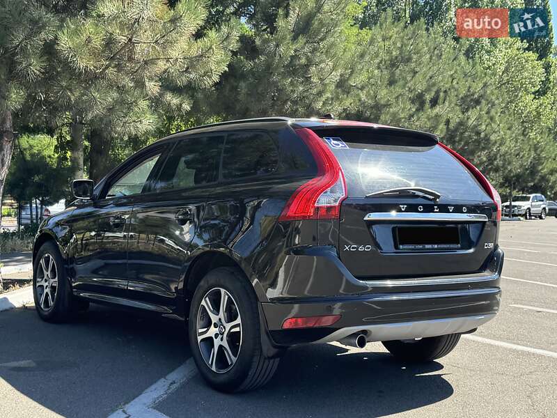 Внедорожник / Кроссовер Volvo XC60 2017 в Одессе фото 5 Внедорожник / Кроссовер Volvo XC60 2017 в Одессе